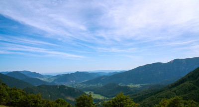 山对天空的风景