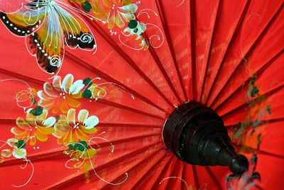红色的阳伞