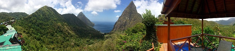 从度假村的大Piton全景