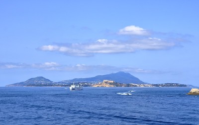 普罗西达岛的海上全景