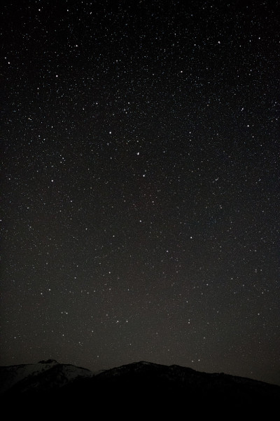大熊星座和布兹星座在Ozegahara沼泽地
