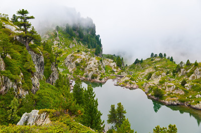 山湖