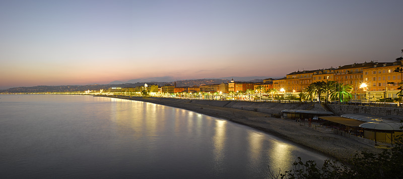 尼斯:海滩全景夜景