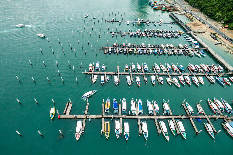 Topview Marine station私人快艇海港，芭堤雅市春武里省，风景如画的泰国