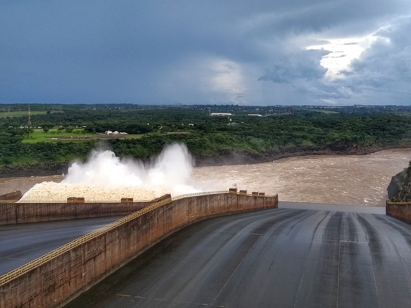 涡轮机-伊泰普大坝-水电站- Foz do Iguaçu, Paraná，巴西