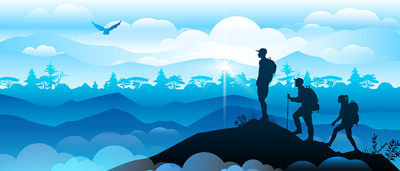 登山全景横幅与人的剪影在山顶。