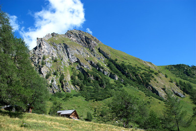 春天美丽的奥地利阿尔卑斯山
