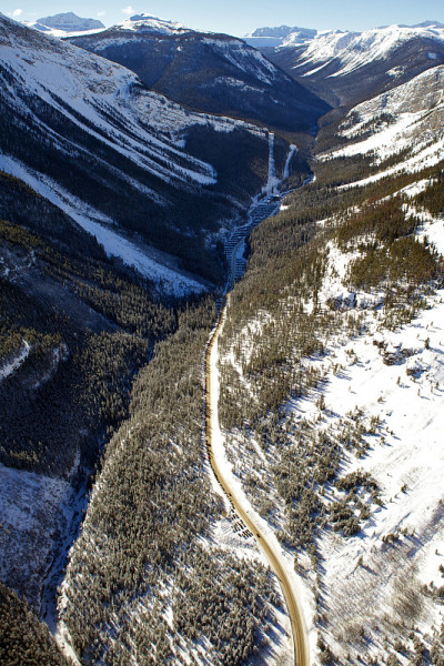 阳光村滑雪场通道