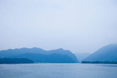 乌亚莫湖