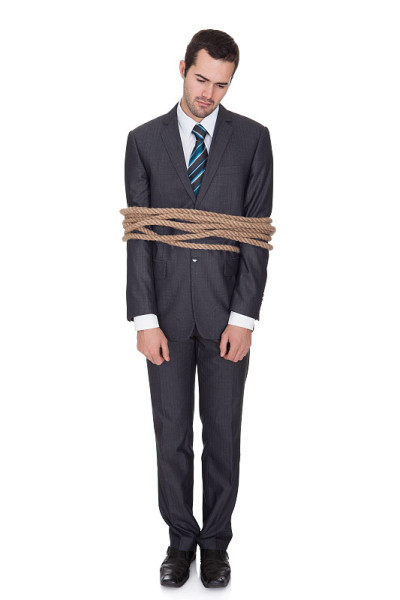 商人被绳子绑住