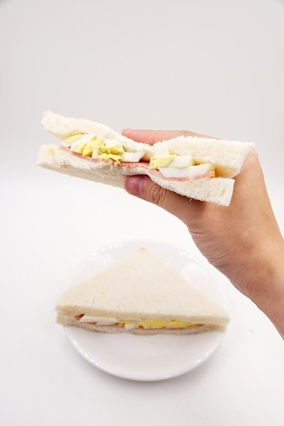 鸡蛋火腿三明治