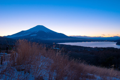 富士山和山中子湖