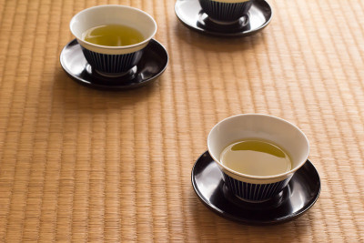 日本茶，放在榻榻米里