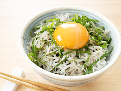 煮银鱼碗(白鹿堂)