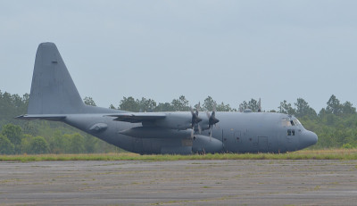 c - 130飞机