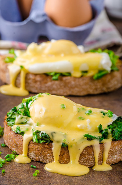 菠菜蛋benedict