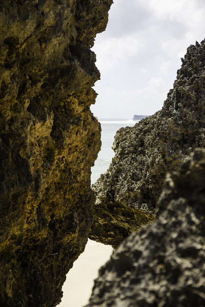海滩上的岩石