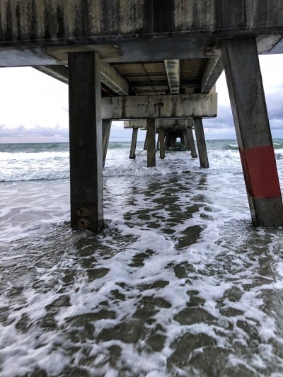 海滩码头