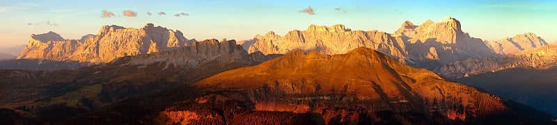 阿尔卑斯山白云石山脉，托法纳，Fanes，全景