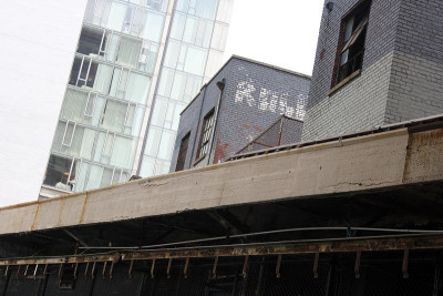 纽约高线:标准酒店和废弃的建筑