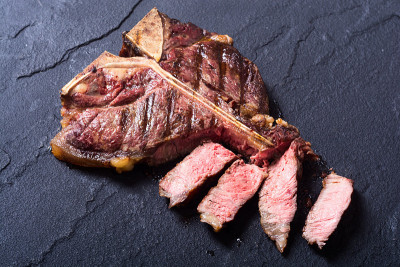 烤牛肉，上等牛排