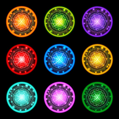 一套魔法戒指。颜色的魔法圈。超级英雄的概念。干净和现代矢量插图的设计，网页。