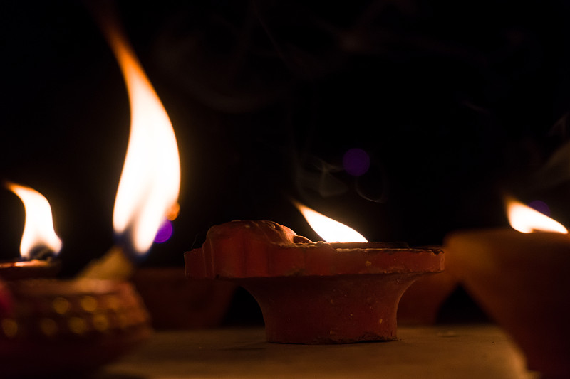 排灯节(Diwali Diya，油灯)也被称为天后