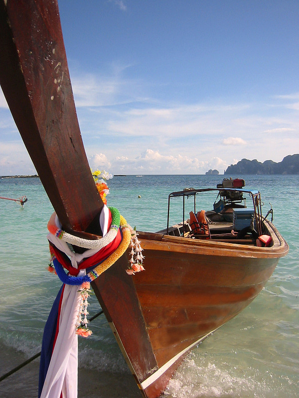 长尾船koh phi PI泰国