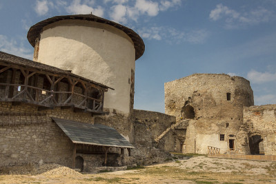欧洲乌克兰Kamianets Podilskyi古老城堡的一部分。