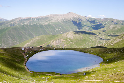 山地景观与火山口湖