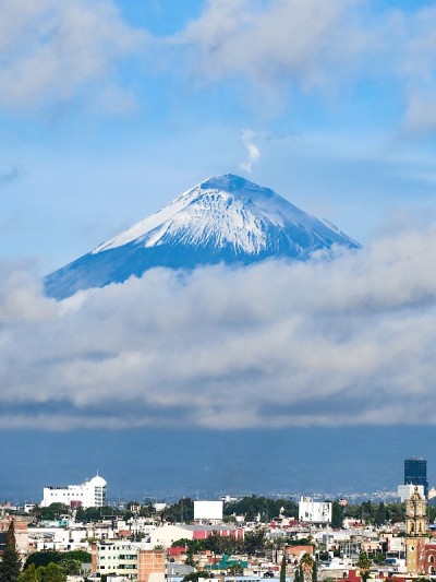 火山和城市
