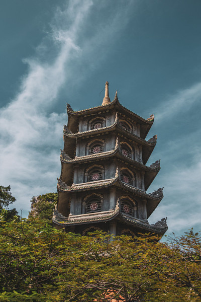 越南中部岘港大理石山景色