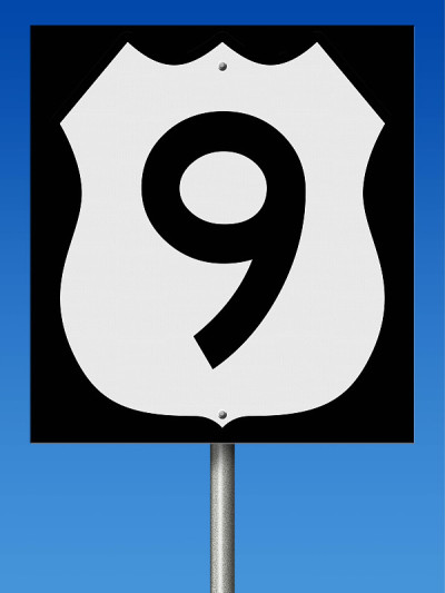 9号公路标志