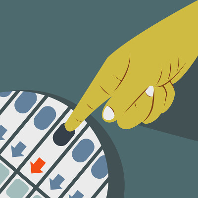 Hand casting vote in Electronic voting machine