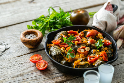 传统的绿色，土耳其和格鲁吉亚食物dolma