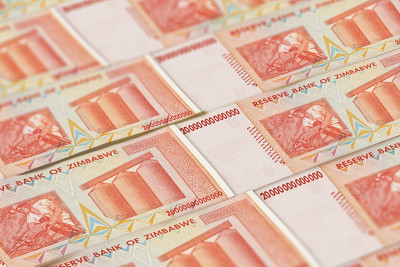 津巴布韦钞票。Zimbabweandollar账单。20万亿ZWL美元。商业、金融背景。
