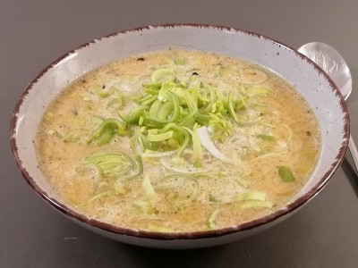 韭菜肉末芝士汤