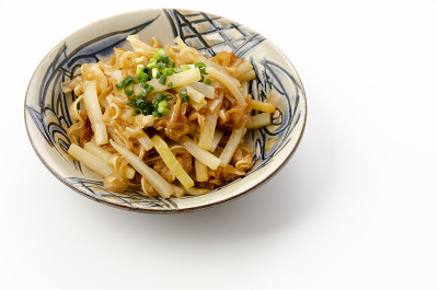 日本料理中，有“米igar to daikon Irichi”炒猪耳朵和日本萝卜皮