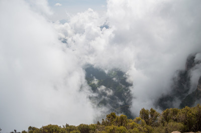 在埃塞俄比亚塞门山脉徒步旅行