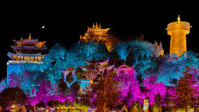 夜光桂山寺，中国。