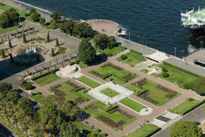 横滨港和山下公园