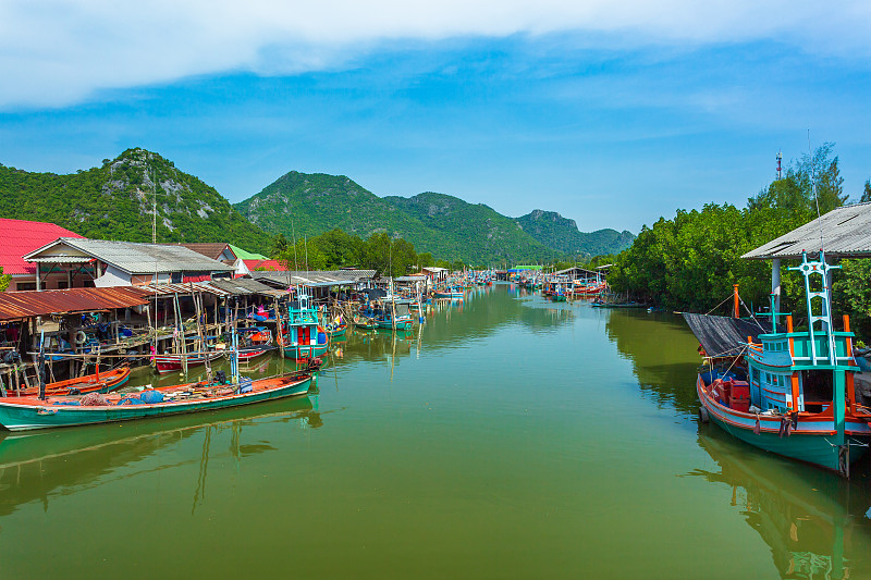 泰国美丽的邦浦港