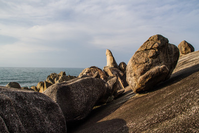 Hin Ta Hin Yai rock