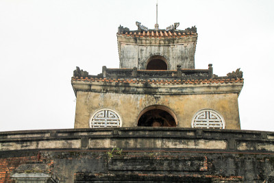 传统风格的越南多层建筑。