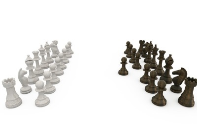 木制棋子对开