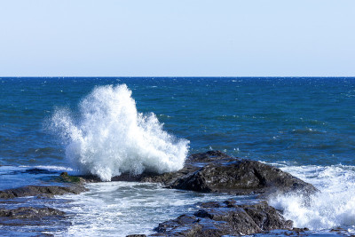 喷雾海岸