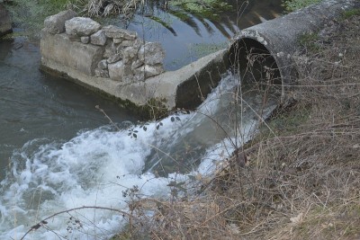 下水道,河