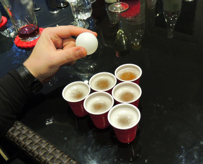 打啤酒乒乓游戏