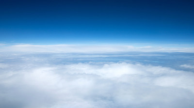 蓝色的天空