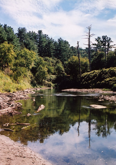 奎奇峡谷， VT